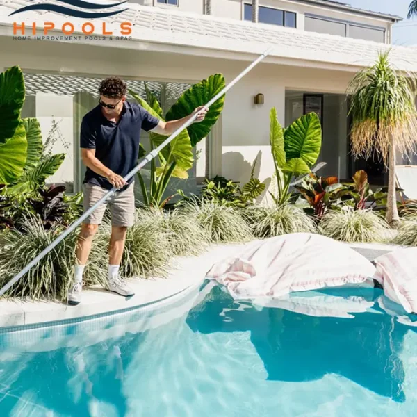 Pool opening and closing maintenance services