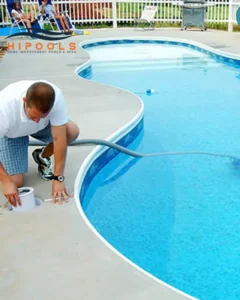 8 Essential Tips for Keeping Your Pool Clean After Installation 4 Automatic pool cleaner in action
